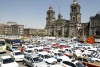 Transportistas de varios estados del país agrupados en la llamada Alianza Nacional de Transporte Mutimodal se manifiestaron en el zócalo de la ciudad de México en demanda de que baje el precio del diesel y se condone el Impuesto Empresarial a Tasa Única (IETU).