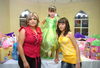 28032009 Andrea con su mamá Diana González de Rivera y su hermana Ingrid Rivera González.