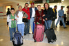 03042009 Martha, Adán y Andreu Alvarado llegaron de Los Ángeles y fueron recibidos por Paty y Titi Cárdenas y Carlos Burciaga.