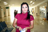 04042009 Ana Luisa Carmona Macías se fue con destino a Villahermosa, Tabasco.