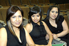 19042009 Lourdes Flores, Angie Ramírez y Alma Reyes.