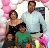 23042009 Hannia Paola Muñoz Pérez cumplió siete años y los festejó junto a sus papás Alejandra y Pablo Manuel Muñoz y su hermano Pablo.