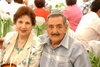 23042009 Fernando Camarillo le organizó a su esposa Dora Alicia Rosales de Camarillo un alegre festejo de cumpleaños.