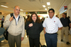 24042009 Enrique Valencia, Fernando González y Luis Enrique Wah llegaron de la Ciudad de México y fueron recibidos por Sergio Wong.