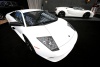 Lamborghini coupe y convertible exhibidos en Nueva York en el Espectáculo Internacional Automático.