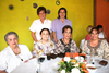 09052009 Eva de Ávila, Alicia de Elizondo, Adriana Elizondo, Irene Toledo, Charlotte Izaguirre y Mercedes Cruz de Vera.