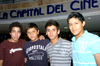 18052009 Rey García, Héctor Babún, Ricardo Milán y Diego Trujillo, amigos reunidos en el mall.