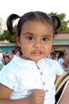 17052009 Isabella Rojas gozó un feliz Día del Niño.