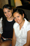 24052009 Valeria Correa de Durán y Liz Gallardo.