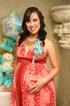 24052009 Con motivo del próximo nacimiento de su bebé, Karina Rossier de Rodríguez fue festejada.