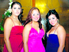 10062009 Karla Godines, Brenda Cervantes y Elizabeth Nava, disfrutaron de una recepción social.