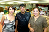06062009 Rosy González, José Rodríguez y Dora Treviño.