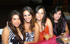 22062009 Daniela, Lucía, Andrea y Mónica destacan su belleza con lucidores vestidos.