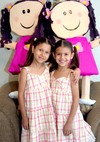 24062009 Las pequeñas Susana y Mayra Ramírez en compañía de sus primitos y amigos.