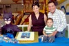 24062009 Feliz. Fernando Jaime Álvarez en compañía de sus padres Graciela Álvarez de Jaime y Fernando Jaime Sanz.