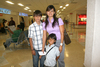 23062009 Rodrigo Polanco y Mónica Porres llegaron de la Ciudad de México y fueron recibidos por Valeria Cano.