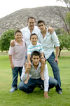 21062009 Para Eduardo Borrego sus hijos Eduardo, José Othón, Diego y Alan son únicos.
