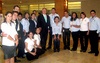 30062009 Ricardo González Sada y su equipo de trabajo en un evento social.