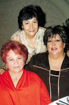 28062009 Rebeca Galindo, Tere Medina y Mayela Guerrero.