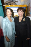 02072009 María Luz Martínez Hernández, presidenta entrante acompañada de Laura Elena Ramos quien le dejó el cargo.