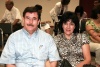 Adrián y Karen Flores.
