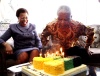 Mientras alrededor del mundo se recordó el aniversario del natalicio de quien fue el primer presidente negro de Sudáfrica, Mandela optó por una celebración privada en su casa.