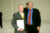 12072009 Por sus 52 años como León, el señor Luis Carlos Silva recibió reconocimiento de parte del presidente saliente, Arturo Aguilera. EL SIGLO DE TORREÓN/JAIME DE LARA