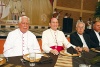 Maru Torres, Ana CeciliaMonárrez, FernandoMartínez y Ángel Rey, quienes felicitaron al homenajeado..