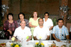 17072009 Excmo. Sr. Obispo J. Guadalupe, acompañado de Rosy Esparza, Tita Alvarado, Mela Morales, Anita Navarrete y los sacerdotes Julio Carrillo y Manuel Martínez.