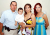 29072009 Con una piñata, festejaron el bautizo y primer año de vida del pequeño Axel Emiliano Medina Soto.