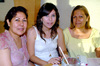 28072009 Laura Moya Rodríguez, Patricia del Rocío Barrientos Moya y Cecilia Moya de Castro.