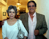 04082009 Iván Flores y Gisela Barbachano.