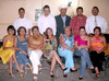 06082009 Familiares y amigos presentes en la fiesta prenupcial de Blanca Azucena yFidel Enrique.