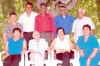 27082009 Sra. Isabel Dávila Luna, cumplió 90 años de vida; la acompañan, sus hijos: Juan Pedro, Paulo, Lupe, Meche, Vicky, Tere y Chuy Dimas Dávila.