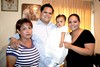 23082009 Regina Michelle Contreras Lara fue festejada en su primer año de vida por su abuela Marisela Lara, su tío Miguel Contreras y su mamá Mayela Contreras.