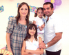 04092009 Andrea Carmona Vargas festejó sus nueve años de edad en un salón el sábado 29 de agosto, acompañada de sus papás Javier y Rocío Carmona.