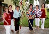 09092009 Yazmín Batarse, presidenta del Casandra acompañada de Laura de Sahagún, Gaby Barrera y Coco Gutiérrez.