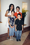 11092009 Jackie, Arturo, Maru y Santiago.