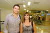 15092009 Salvador García y Lucy Ortega momentos antes de abordar el avión que los llevaría a la Ciudad de México.