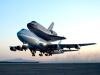 La NASA informó que el 747 que portó al Discovery, aterrizó en el Centro Kennedy, después de un viaje de 4.025 kilómetros en dos días.