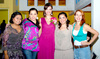 23092009 Acompañan a Lorena Sánchez Salmón en su despedida de soltera, sus amigas, Doris, Susana, Dora Helena y Miriam.