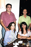 22092009 George y Cristina Khawly, Gonzalo y Laura Valle.