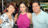 17092009 Jorge y Pamela Mireles, y Karla Zavala, viajaron a la Ciudad de México.