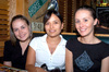 04102009 Amigas. Sandra Rivas, Abby Aguirre y Mónica Luna.