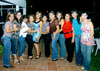11102009 La cumpleañera junto a sus amigas del grupo de baile: Adriana, Oly, Ale, Cony, Ale, Lety, Jossy, Juanita, Ale y Ema.