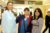 20102009 Llegó procedente de Houston para pasar unos días en Torreón, Ileana Traylor, quien fue recibida por Alejandra Adame y Bárbara Ayala.