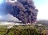 Las explosiones se produjeron en once de los treinta tanques de la refinería y que se ha confirmado que ningún avión produjo el accidente.