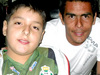 13112009 Jean Mario Salazar, cumple hoy diez años de edad, lo acompaña Oswaldo Sánchez.