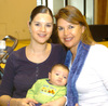 18112009 Coco Rentería, Mayra Prieto y Sany Prieto en un festejo.