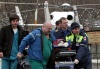 Las autoridades se dedicaban a identificar cuerpos y las ambulancias transportaban a más de 130 heridos a aviones que esperaban en el aeropuerto para llevarlos a hospitales de Moscú.